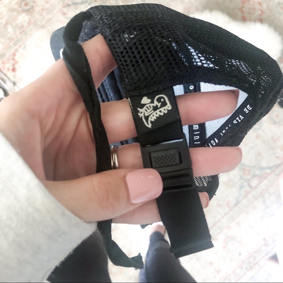 L&P Baby SnapBack trucker cap - Picture 3 of 6